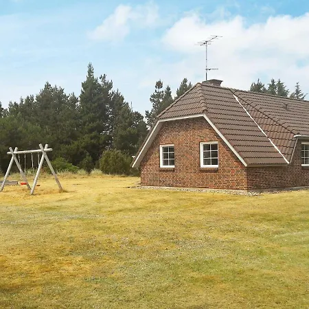 10 Person In Bl Vand Holiday home *