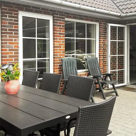 10 Person In Bl Vand Holiday home Blavand