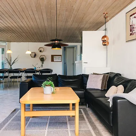 10 Person In Bl Vand Holiday home *